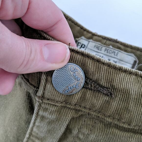 Free People Distressed Raw Cut Off Shorts Olive 26 - Picture 5 of 9